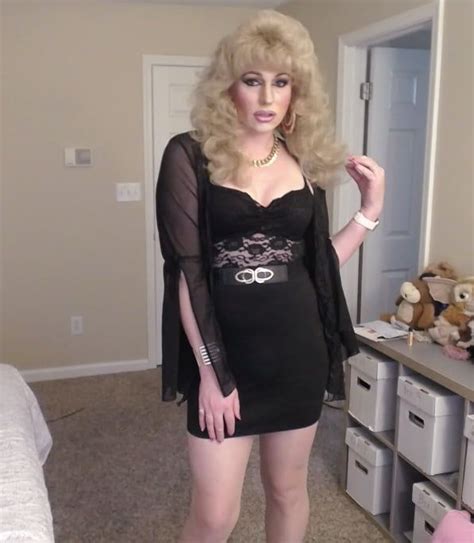 free tranny cam|Shemale XXX Cams. Free Live Porn Chat with Transsexuals.